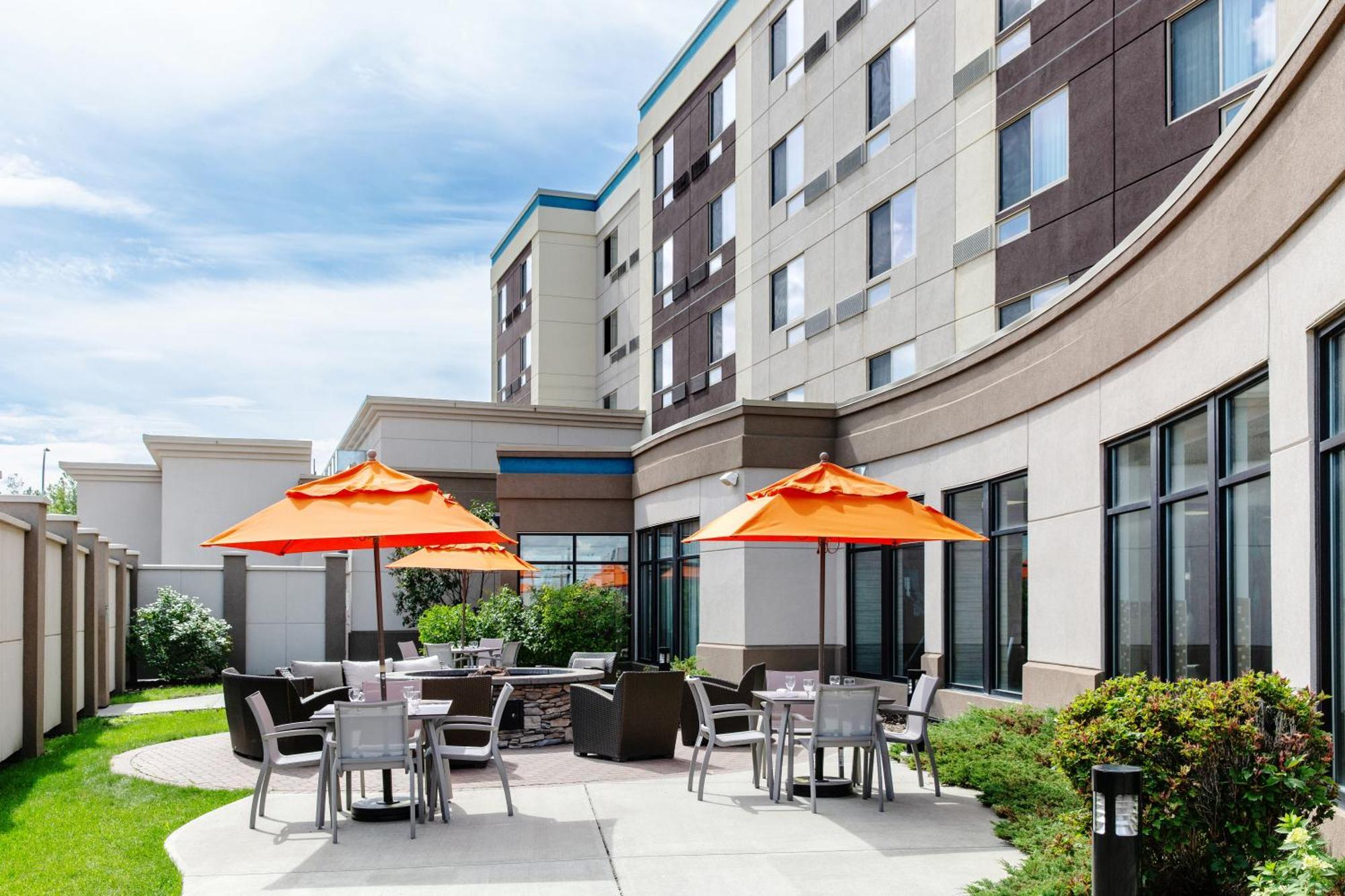 Courtyard By Marriott West Edmonton